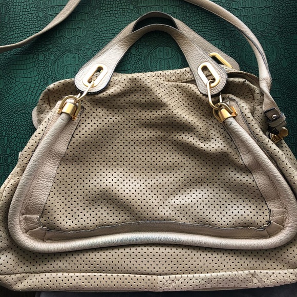 Chloe Handbags - ✨CHLOE PARATAY PERFORATED CREAM LARGE BAG PRE 💓 CONDITION ✨ LOTS OF LIFE LEFT ✨